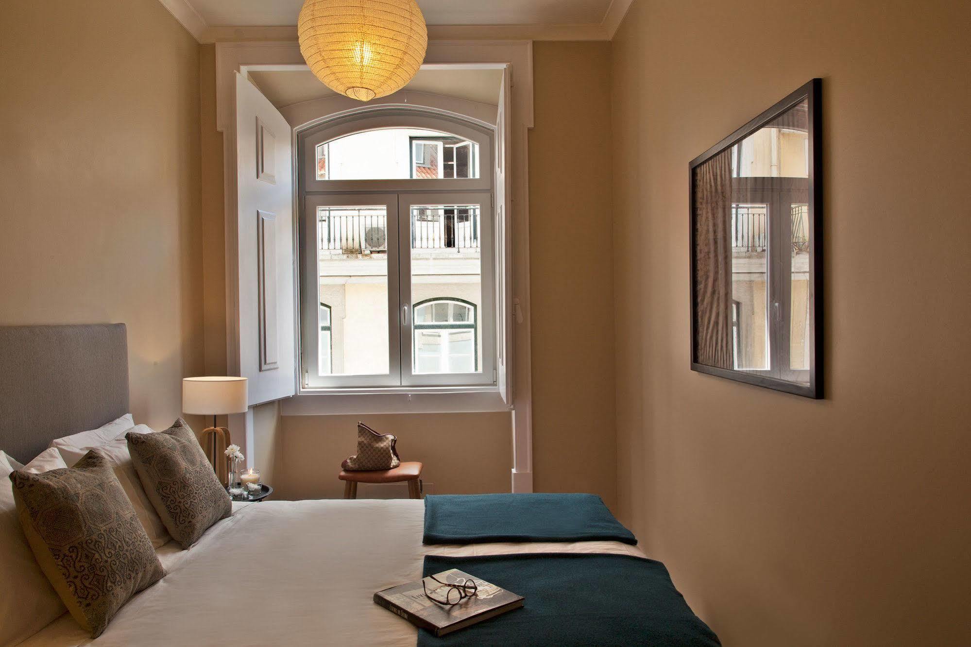 Lisbon Five Stars Apartments Sao Juliao 72 Exteriér fotografie